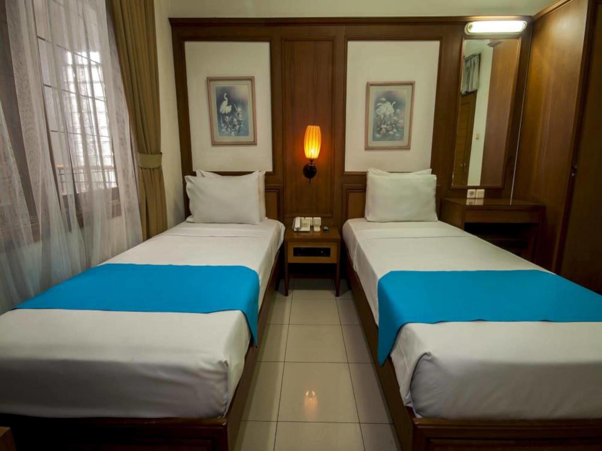 Caryota Hotel Bandung Esterno foto